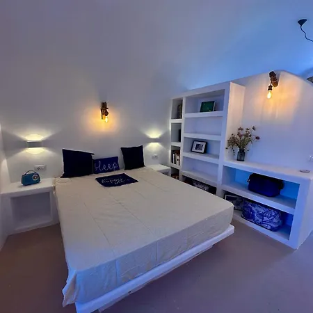 Eole בית נופש Emporio (Santorini)